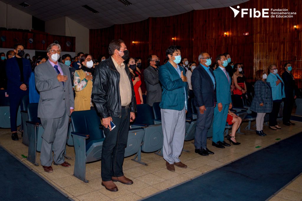 La Fundación Iberoamericana de Educación (FIbE) tuvo su presentación oficial el pasado viernes 17 de diciembre en el Auditorio de la Brigada Blindada Galápagos.